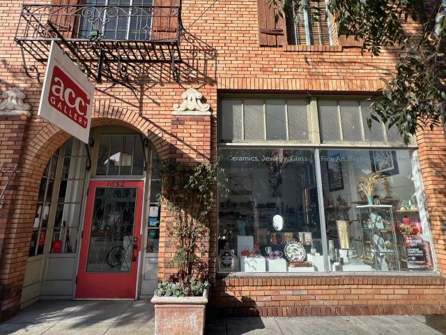 Photo of a North Shattuck Shop